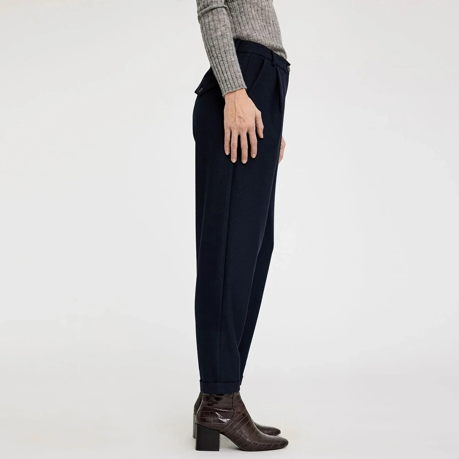 Malou Trousers 058 navy night - Image 3